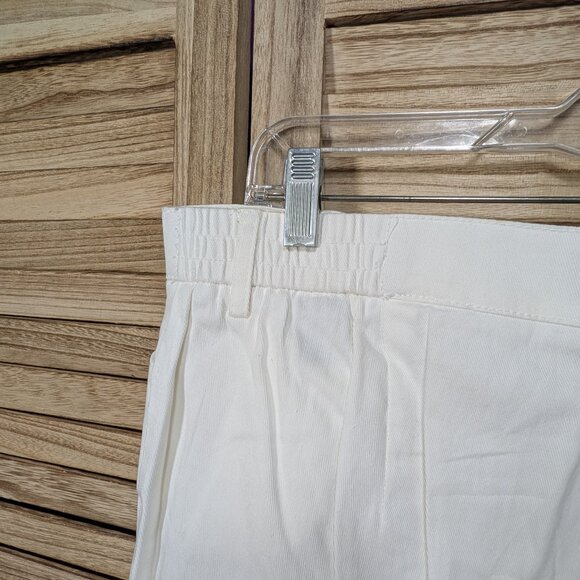 Larry Levine Woman Capri's Cropped Pants Stretch White Size 16W - Picture 8 of 12